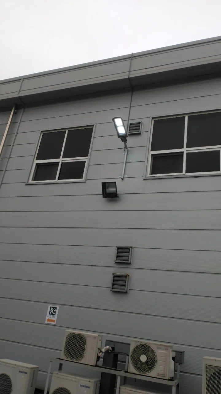 Hoàn thành dự an đèn chiếu sáng sử dụng năng lượng mặt trời cho công ty TNHH Kyocera AVX tại nhà máy Bắc Giang và nhà máy Bắc Ninh.